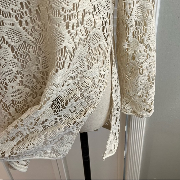 Lace Crochet Tunic - Picture 5 of 6
